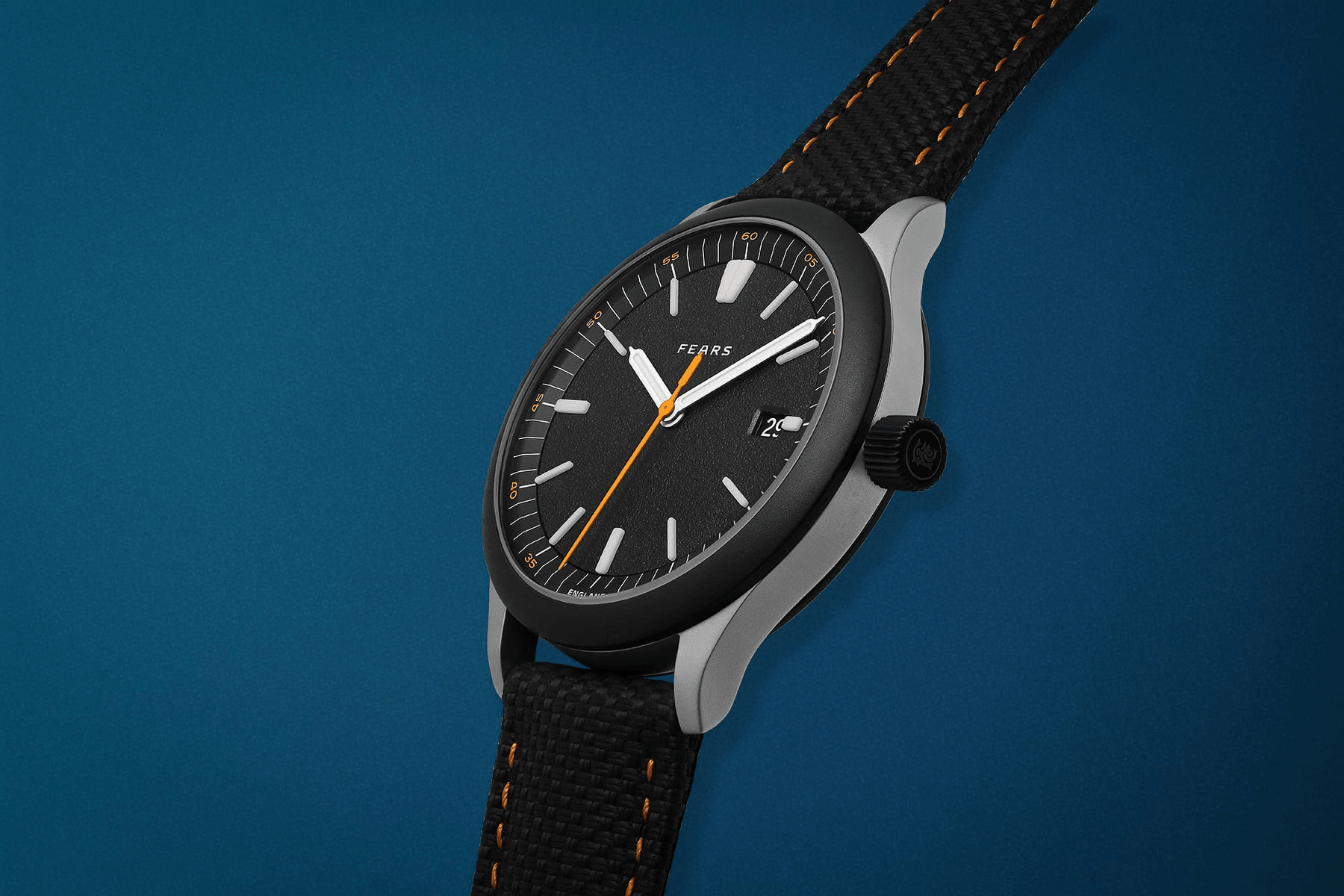 Fears Launches the Brunswick 40 ‘Helmsman’ ES: A Refined Cushion Tool Watch!