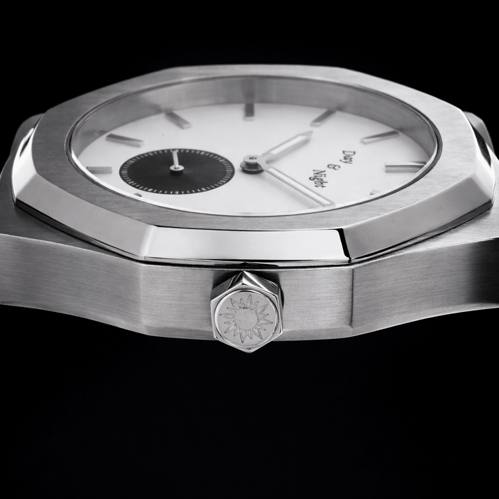 Day and Night Watch Co silver dial mens bracelet watch The Xerxes